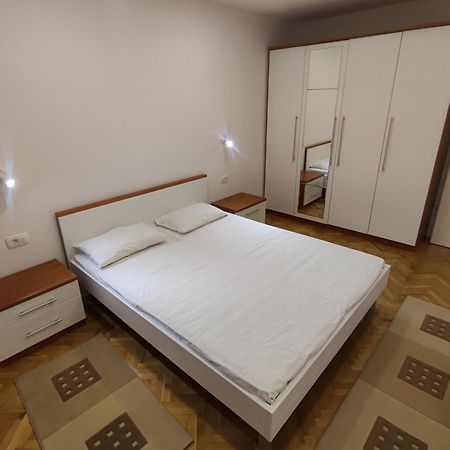 Apartments Saric มาคาร์สกา ภายนอก รูปภาพ