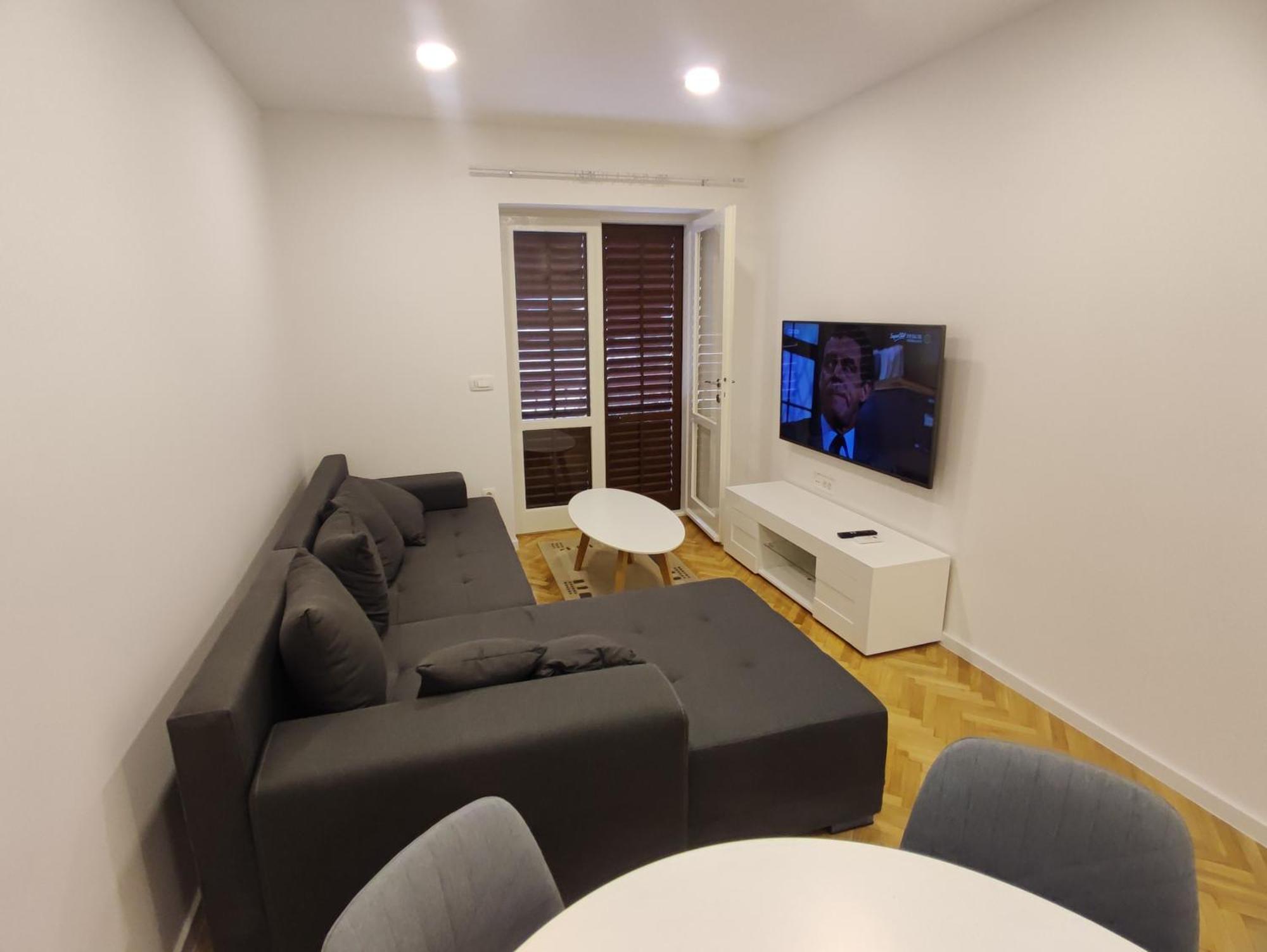 Apartments Saric มาคาร์สกา ภายนอก รูปภาพ