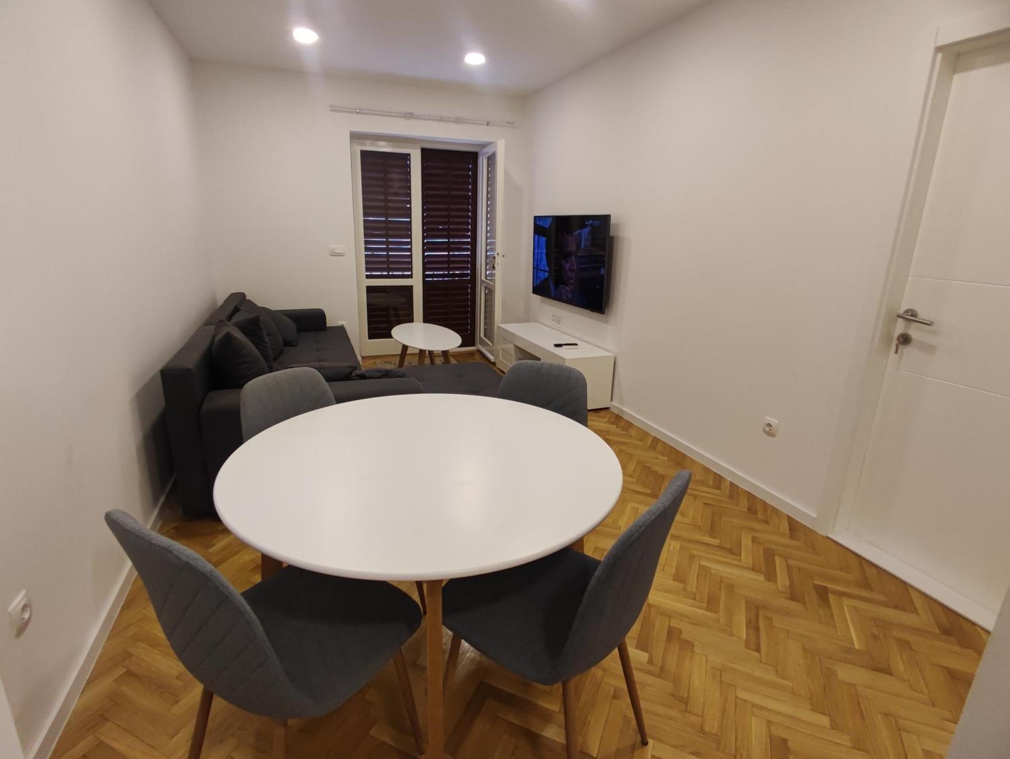 Apartments Saric มาคาร์สกา ภายนอก รูปภาพ