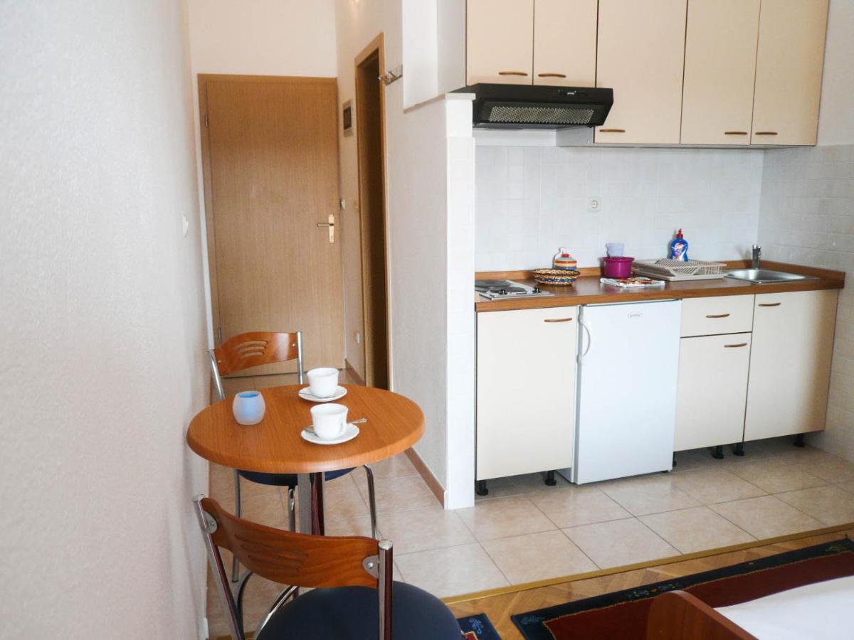 Apartments Saric มาคาร์สกา ภายนอก รูปภาพ