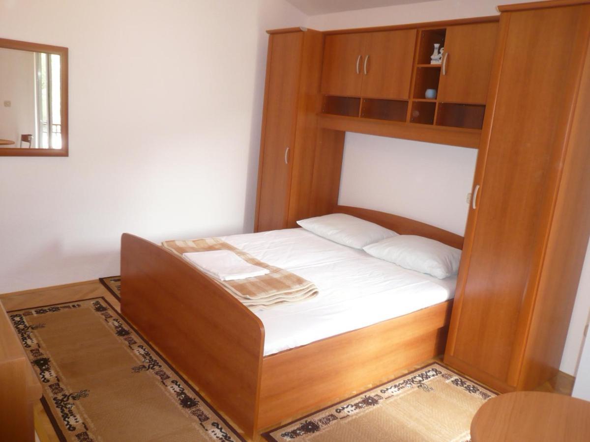 Apartments Saric มาคาร์สกา ภายนอก รูปภาพ
